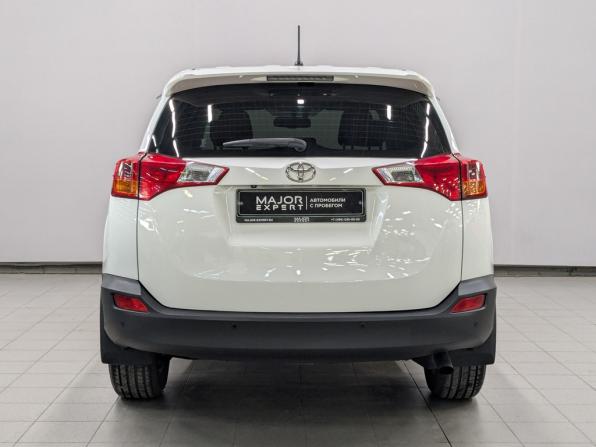 Toyota RAV4 IV (XA40) с пробегом 2015 года, цена 2 000 000 рублей, 175987 км, внедорожник, Автокод Объявления