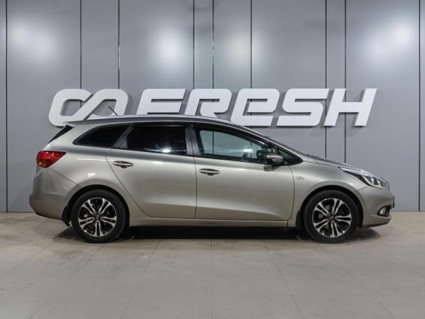 Kia Ceed II с пробегом 2014 года, цена 1 349 000 рублей, 89762 км, универсал, Автокод Объявления