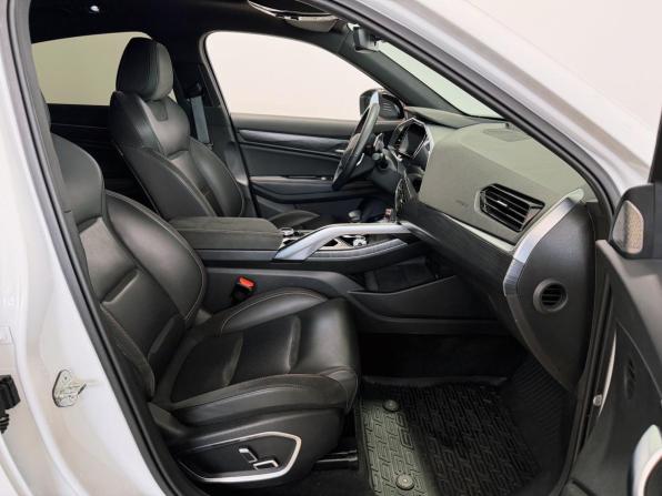 Geely Tugella I Рестайлинг с пробегом 2023 года, цена 3 300 000 рублей, 30056 км, внедорожник, Автокод Объявления