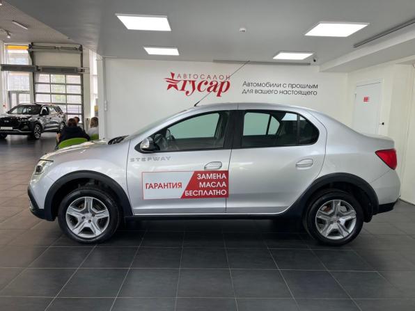 Renault Logan II Рестайлинг с пробегом 2019 года, цена 998 000 рублей, 129000 км, седан, Автокод Объявления