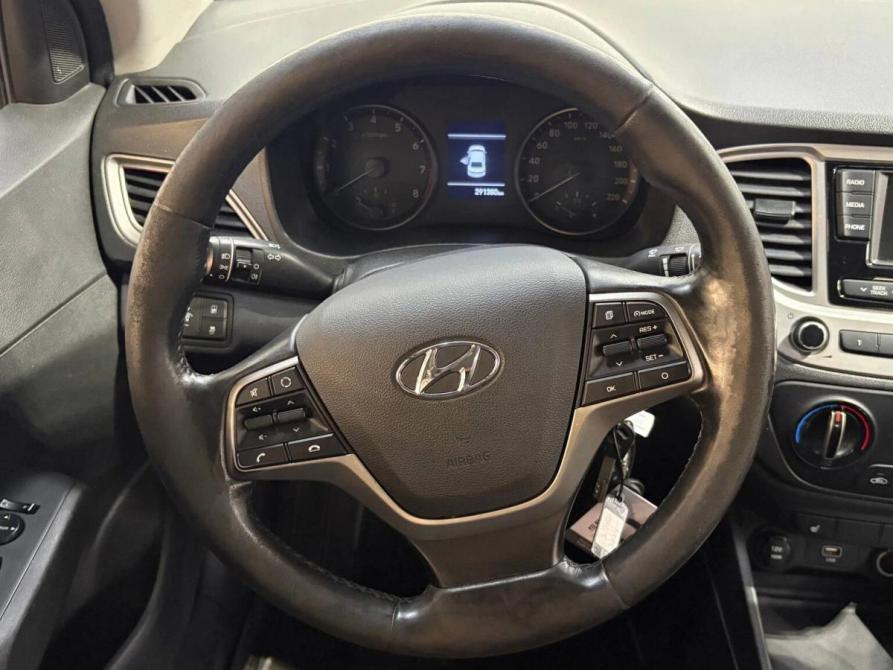 Hyundai Solaris II Санкт-Петербург  - изображение 10