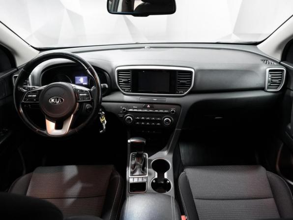 Kia Sportage IV Рестайлинг с пробегом 2018 года, цена 2 233 000 рублей, 128000 км, внедорожник, Автокод Объявления