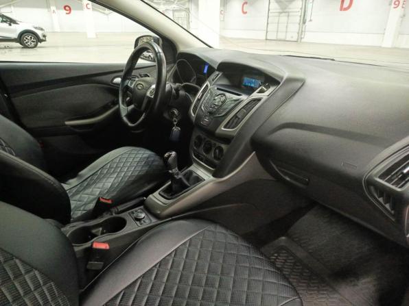 Ford Focus III с пробегом 2012 года, цена 750 000 рублей, 215355 км, седан, Автокод Объявления