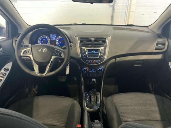 Hyundai Solaris I Рестайлинг с пробегом 2015 года, цена 1 050 000 рублей, 87322 км, хэтчбек, Автокод Объявления