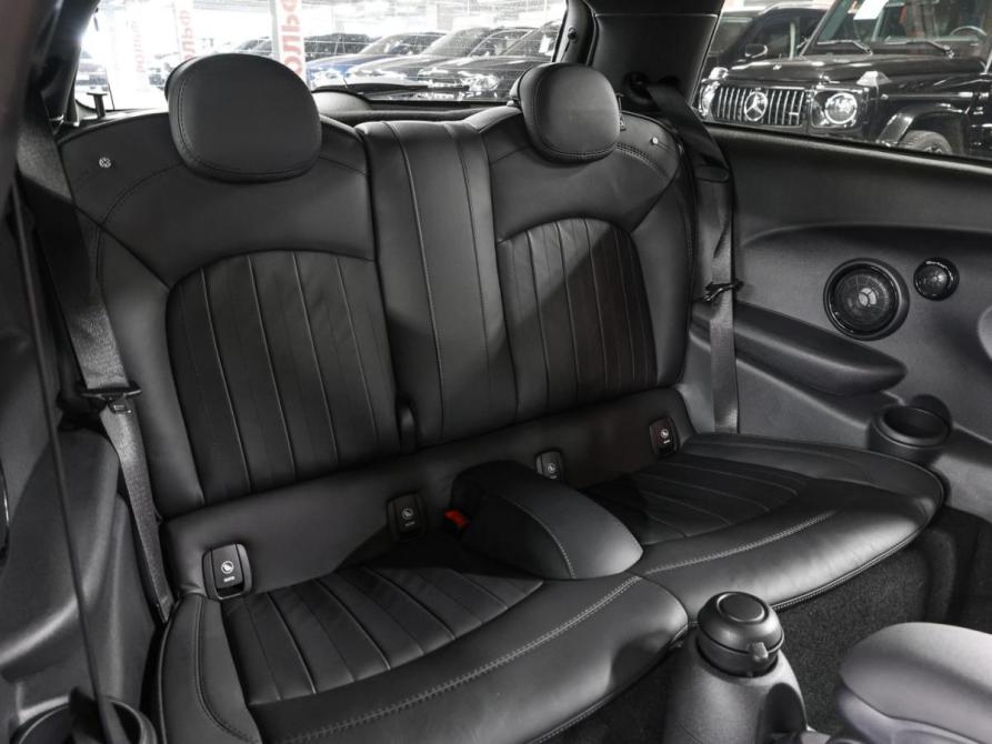Mini Hatch III (F55/F56) Рестайлинг 2 Москва  - изображение 11