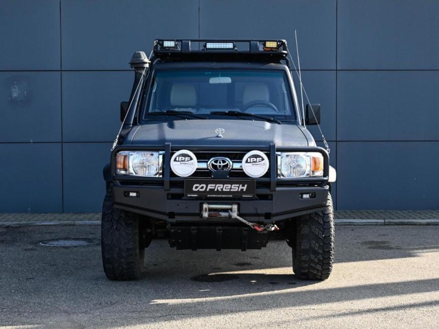 Toyota Land Cruiser 70 Series Рестайлинг 1 Краснодар  - изображение 3