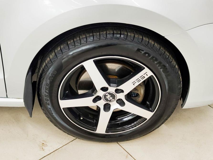 Volkswagen Polo V Рестайлинг Тула  - изображение 6