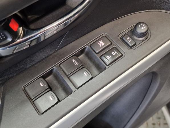 Suzuki SX4 II (S-Cross) с пробегом 2014 года, цена 1 150 000 рублей, 204745 км, хэтчбек, Автокод Объявления