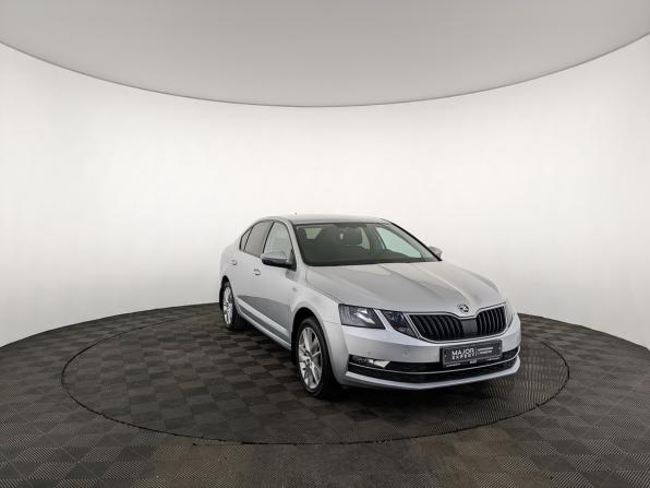 Skoda Octavia III (A7) Рестайлинг с пробегом 2019 года, цена 1 950 000 рублей, 92699 км, лифтбек, Автокод Объявления