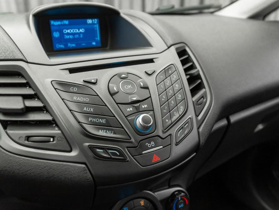 Ford Fiesta Mk6 Рестайлинг Москва  - изображение 20