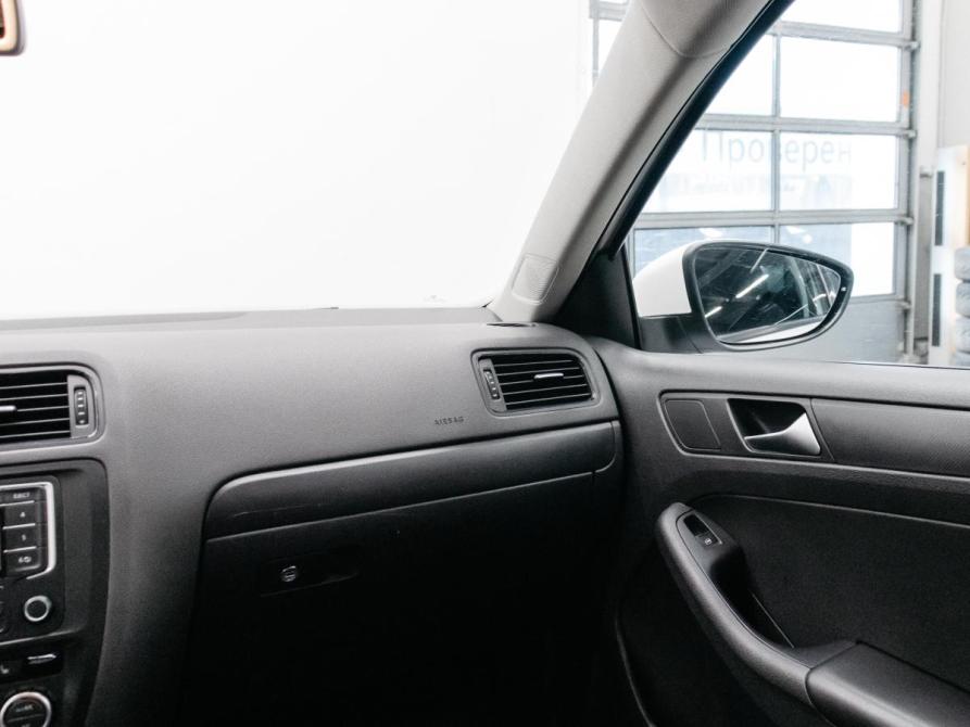 Volkswagen Jetta VI Рестайлинг Красноярск  - изображение 15