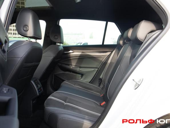 Volkswagen Golf VIII с пробегом 2020 года, цена 2 698 000 рублей, 51396 км, хэтчбек, Автокод Объявления