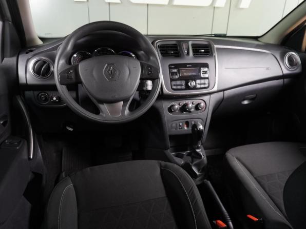 Renault Sandero II Рестайлинг с пробегом 2018 года, цена 1 169 000 рублей, 127815 км, хэтчбек, Автокод Объявления