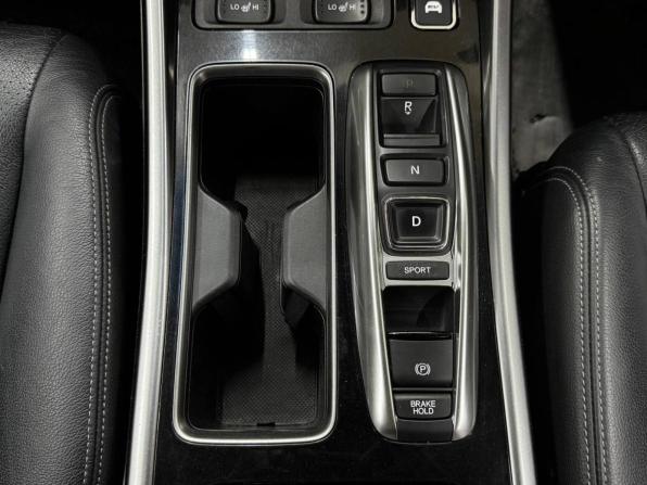 Honda Accord IX Рестайлинг с пробегом 2017 года, цена 2 379 000 рублей, 159000 км, седан, Автокод Объявления