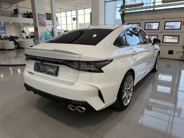 Chery Arrizo 8 с пробегом 2024 года, цена 2 270 000 рублей, 24006 км, седан, Автокод Объявления