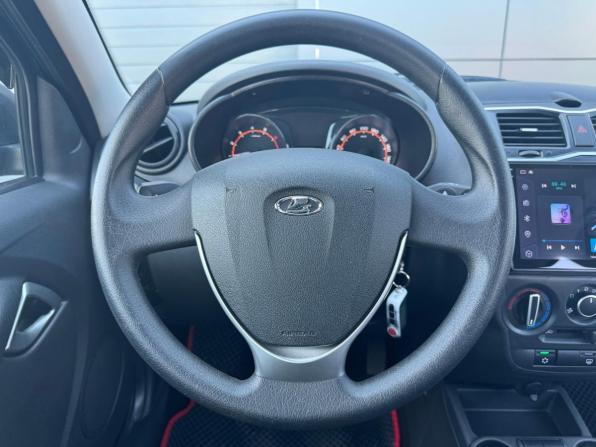Lada (ВАЗ) Granta I Рестайлинг с пробегом 2024 года, цена 860 000 рублей, 31000 км, лифтбек, Автокод Объявления