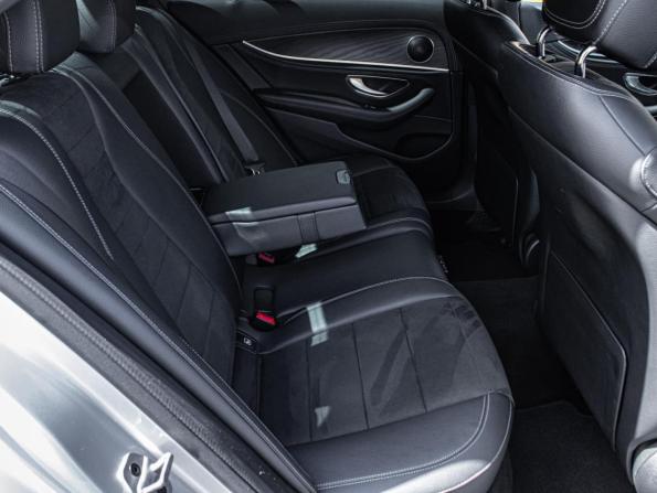 Mercedes-Benz E-Класс V (W213 S213 C238) с пробегом 2018 года, цена 3 399 000 рублей, 70035 км, седан, Автокод Объявления