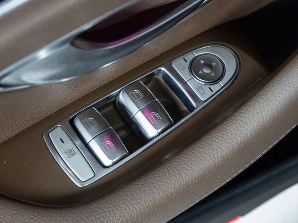 Mercedes-Benz E-Класс V (W213 S213 C238) с пробегом 2016 года, цена 2 599 000 рублей, 119537 км, седан, Автокод Объявления