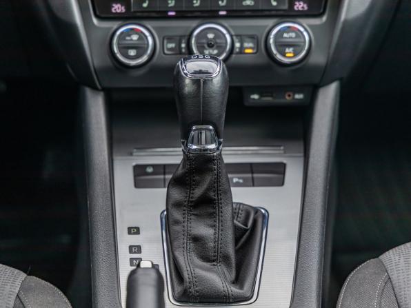 Skoda Octavia III (A7) с пробегом 2013 года, цена 1 698 000 рублей, 98080 км, лифтбек, Автокод Объявления