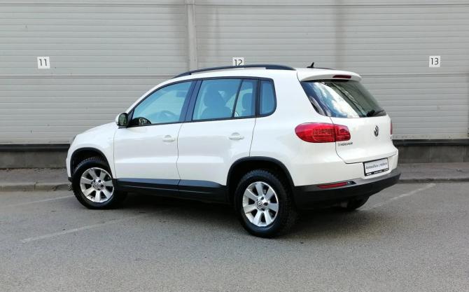 Volkswagen Tiguan I Рестайлинг с пробегом 2012 года, цена 1 329 000 рублей, 133676 км, внедорожник, Автокод Объявления