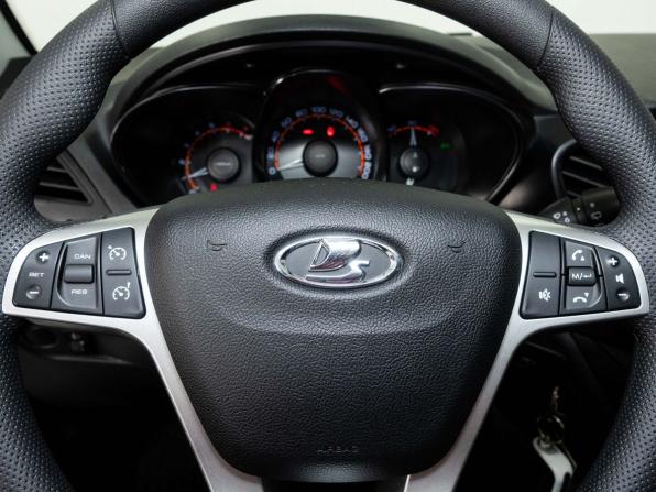 Lada (ВАЗ) Vesta I с пробегом 2021 года, цена 1 224 000 рублей, 87938 км, универсал, Автокод Объявления
