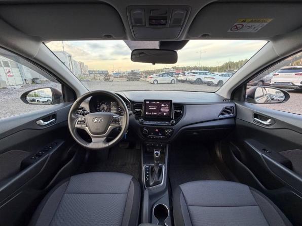 Hyundai Solaris II Рестайлинг с пробегом 2021 года, цена 1 445 000 рублей, 114000 км, седан, Автокод Объявления