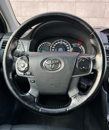 Toyota Camry VII (XV50) с пробегом 2014 года, цена 1 689 000 рублей, 239440 км, седан, Автокод Объявления