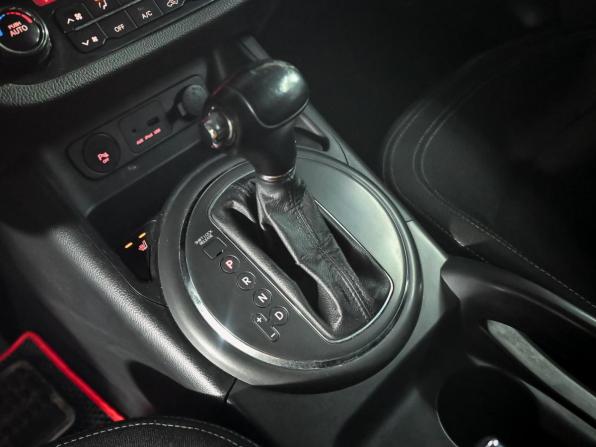 Kia Sportage III с пробегом 2011 года, цена 1 100 000 рублей, 214150 км, внедорожник, Автокод Объявления
