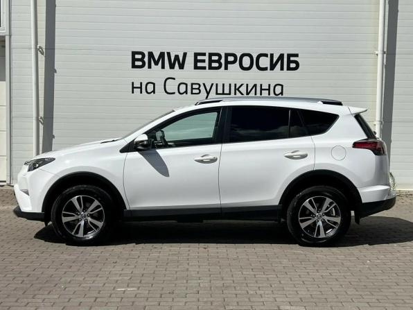 Toyota RAV4 IV (XA40) Рестайлинг с пробегом 2018 года, цена 2 099 000 рублей, 215000 км, внедорожник, Автокод Объявления