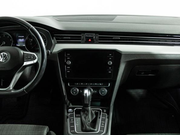 Volkswagen Passat B8 Рестайлинг с пробегом 2019 года, цена 2 139 728 рублей, 97073 км, универсал, Автокод Объявления