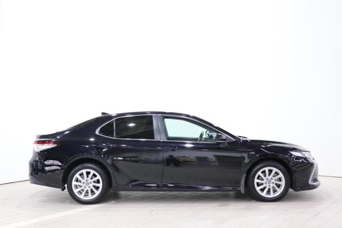Toyota Camry VIII (XV70) Рестайлинг с пробегом 2021 года, цена 2 375 000 рублей, 111789 км, седан, Автокод Объявления