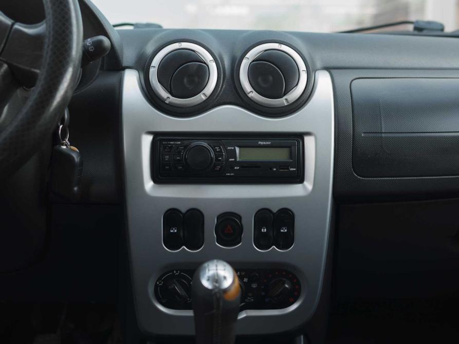 Renault Sandero I Новосибирск  - изображение 13