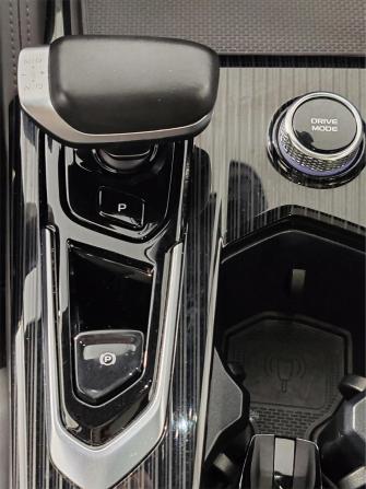 Geely Monjaro I с пробегом 2024 года, цена 3 450 000 рублей, 57188 км, внедорожник, Автокод Объявления