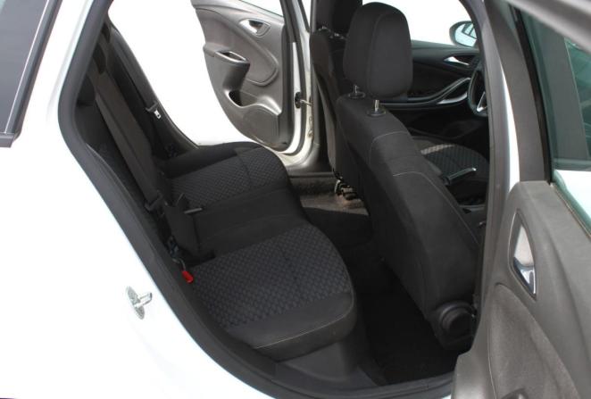 Opel Astra K с пробегом 2017 года, цена 1 280 000 рублей, 199231 км, универсал, Автокод Объявления