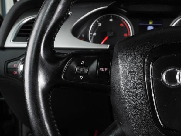 Audi A4 IV (B8) с пробегом 2009 года, цена 999 000 рублей, 377650 км, седан, Автокод Объявления