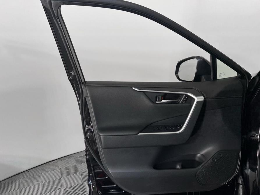 Toyota RAV4 V (XA50) Архангельск  - изображение 11