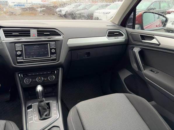 Volkswagen Tiguan II с пробегом 2018 года, цена 1 875 000 рублей, 146000 км, внедорожник, Автокод Объявления