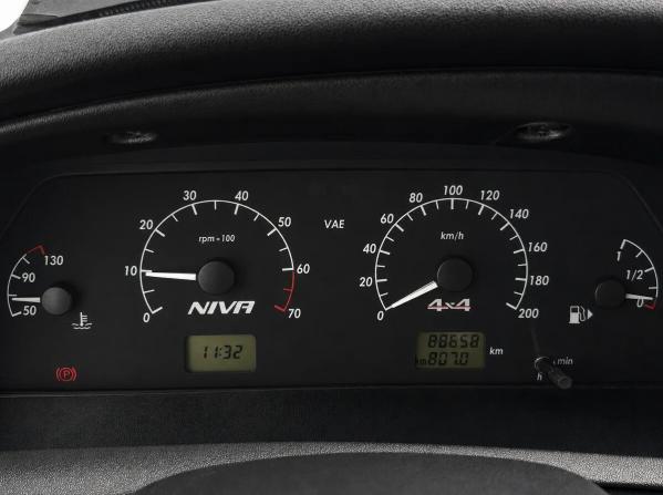 Chevrolet Niva I Рестайлинг с пробегом 2018 года, цена 839 000 рублей, 88652 км, внедорожник, Автокод Объявления
