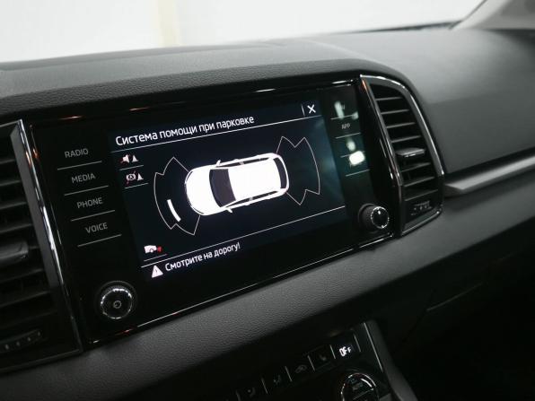 Skoda Karoq I с пробегом 2022 года, цена 2 549 900 рублей, 115000 км, внедорожник, Автокод Объявления