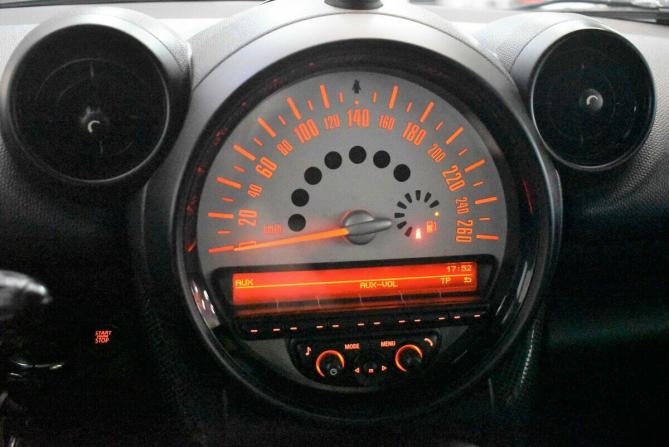 Mini Countryman I с пробегом 2013 года, цена 870 000 рублей, 244713 км, внедорожник, Автокод Объявления