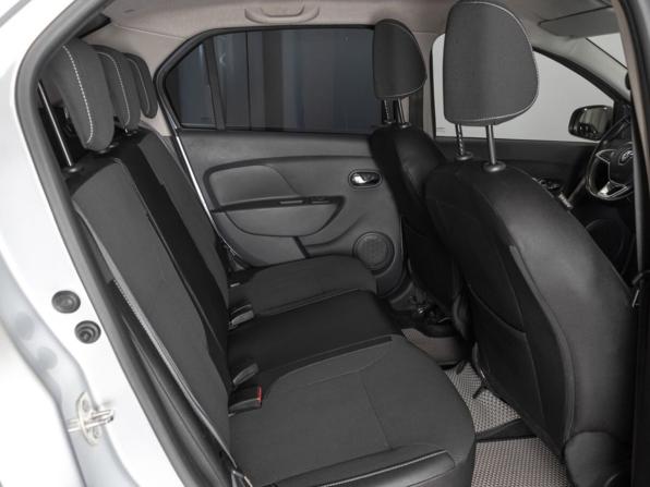 Renault Logan II Рестайлинг с пробегом 2022 года, цена 1 001 700 рублей, 221778 км, седан, Автокод Объявления