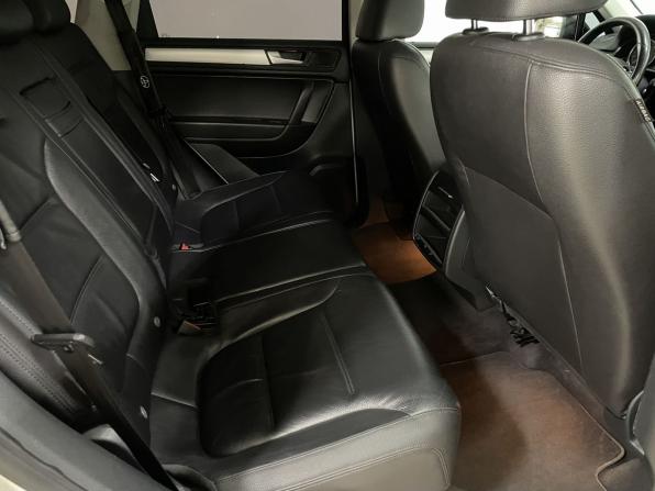 Volkswagen Touareg II с пробегом 2012 года, цена 1 700 000 рублей, 179334 км, внедорожник, Автокод Объявления