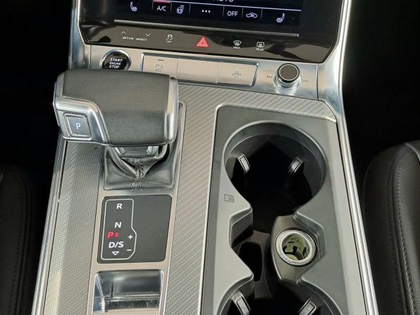 Audi A6 V (C8) с пробегом 2020 года, цена 3 640 000 рублей, 100000 км, седан, Автокод Объявления