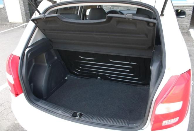 Skoda Fabia II с пробегом 2009 года, цена 550 000 рублей, 69194 км, хэтчбек, Автокод Объявления