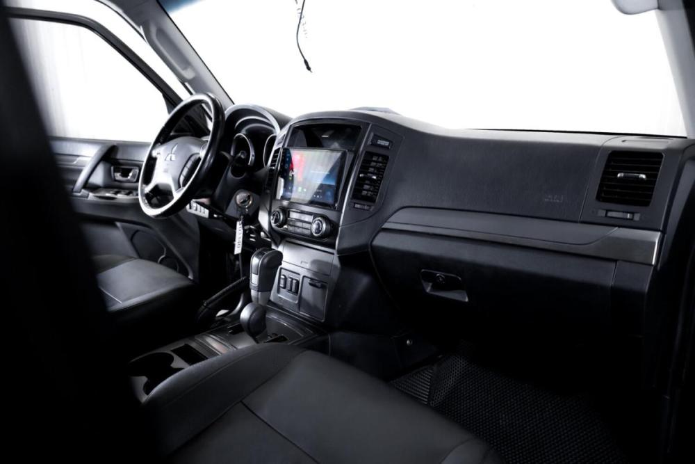 Mitsubishi Pajero IV Рестайлинг 1 Тюмень  - изображение 16