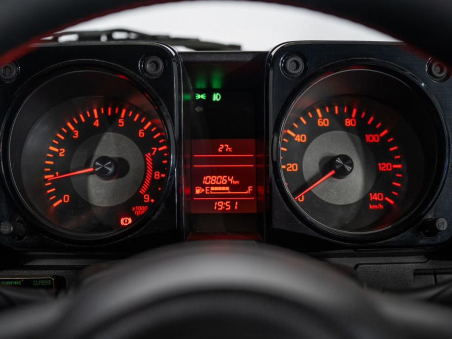 Suzuki Jimny III Рестайлинг 2 Иркутск  - изображение 10
