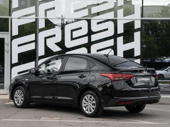 Hyundai Solaris II Рестайлинг с пробегом 2021 года, цена 1 699 000 рублей, 58245 км, седан, Автокод Объявления
