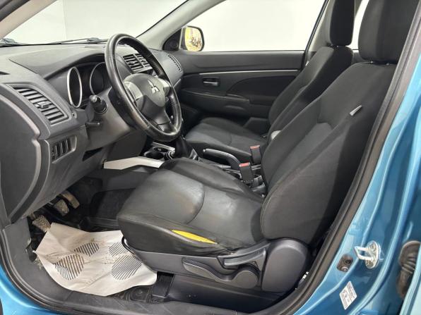 Mitsubishi ASX I с пробегом 2011 года, цена 650 000 рублей, 196324 км, внедорожник, Автокод Объявления
