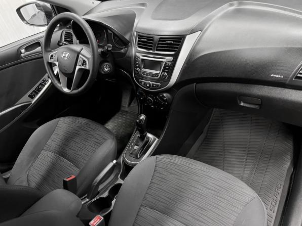 Hyundai Solaris I Рестайлинг с пробегом 2014 года, цена 1 020 000 рублей, 135065 км, седан, Автокод Объявления