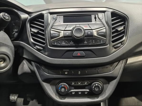 Lada (ВАЗ) Vesta I с пробегом 2016 года, цена 755 000 рублей, 72443 км, седан, Автокод Объявления